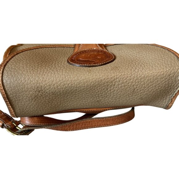 Dooney & Bourke Essex flap Crossbody Shoulder Pebbled Leather Taupe Tan Bag - Picture 6 of 12